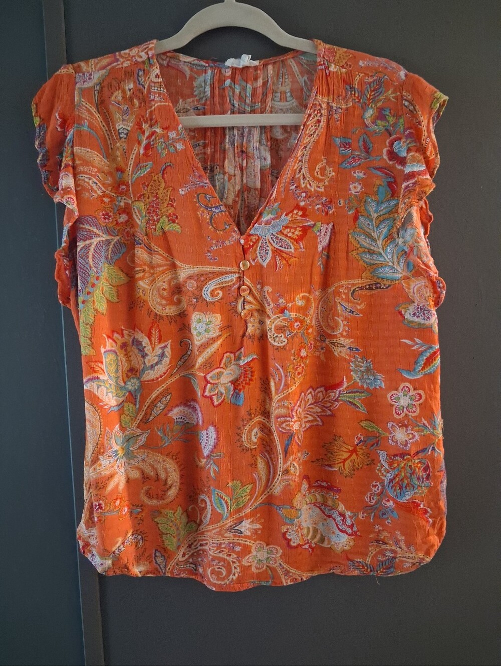 Nicole Miller New York Boho Ruffle Sleeve Top, Paisley Print, Rayon Size M